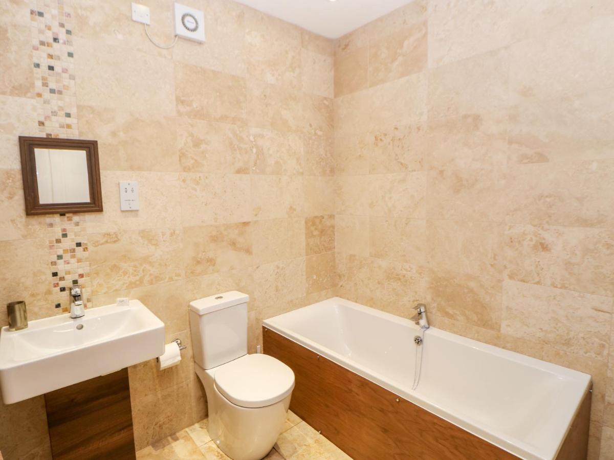 Leadmill House Workshop Villa Copley  Bagian luar foto
